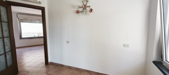 3-Zimmer Wohnung in Albenga, Italy, Nr. 261639 9