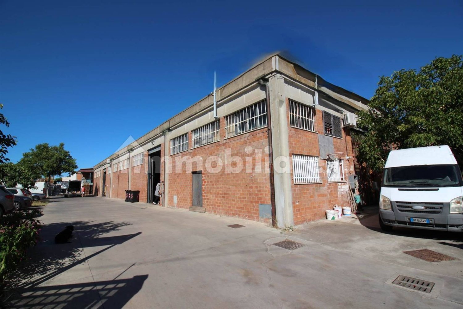 5 rooms Warehouse in Grosseto, Italy No. 291308
