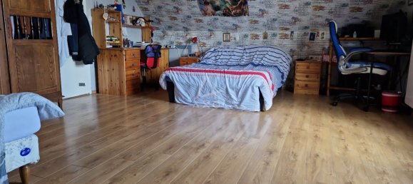 4 bedrooms House in Auneuil, France No. 80974 11