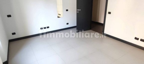 2 bedrooms Apartment in Milan, Italy No. 355104 5