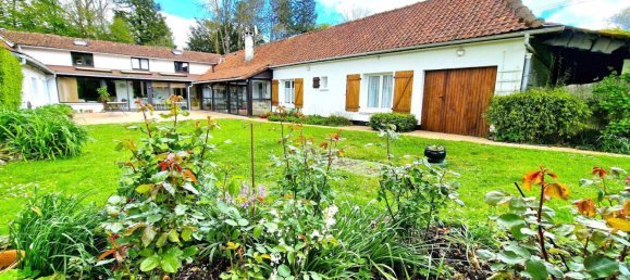 5 bedrooms House in Cormont, France No. 251711 11