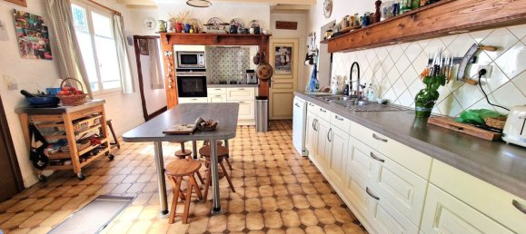 5 bedrooms House in Cormont, France No. 251711 4