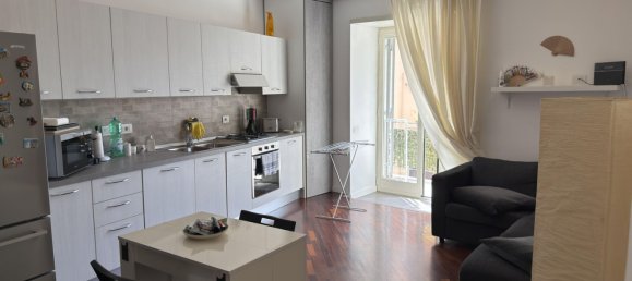 Apartamento de 4 dormitorios en Naples, Italy No. 314010 24