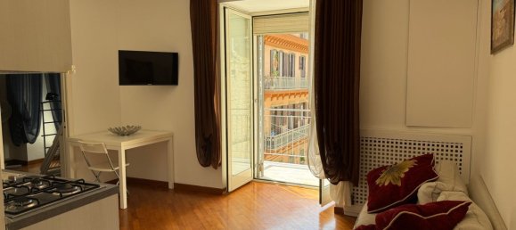 Apartamento de 4 dormitorios en Naples, Italy No. 314010 14