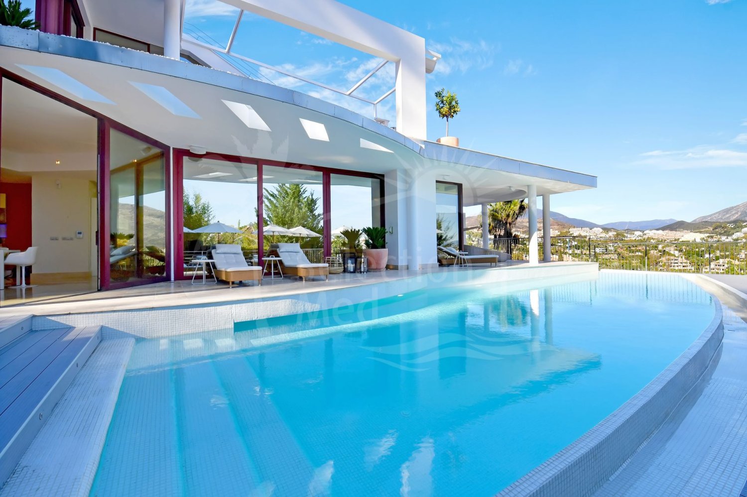 7 Schlafzimmer Villa in Marbella, Spain, Nr. 91782