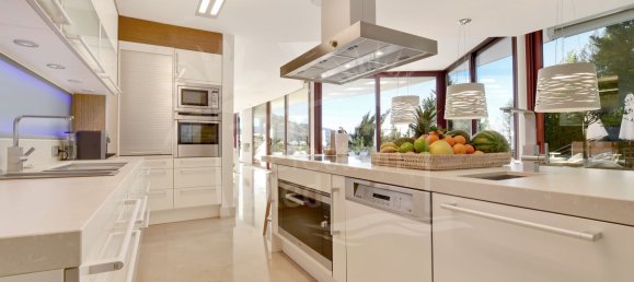 7 Schlafzimmer Villa in Marbella, Spain, Nr. 91782 2