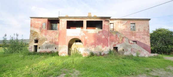 Casa de 2 dormitorios en Scarlino, Italy No. 1561 2