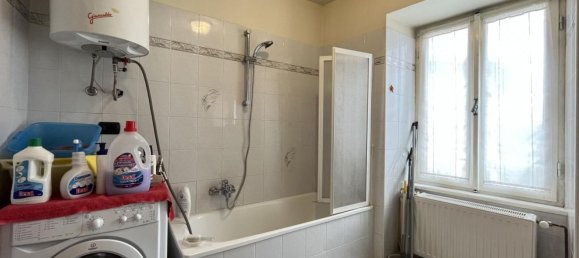 3-salle Appartement à Novella, Italy No. 284438 6