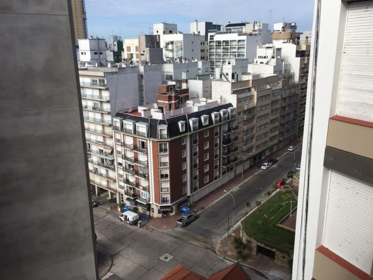 2 bedrooms Apartment in Mar del Plata, Argentina No. 69102