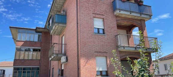 3 rooms Apartment in Neive, Italy No. 308072 5