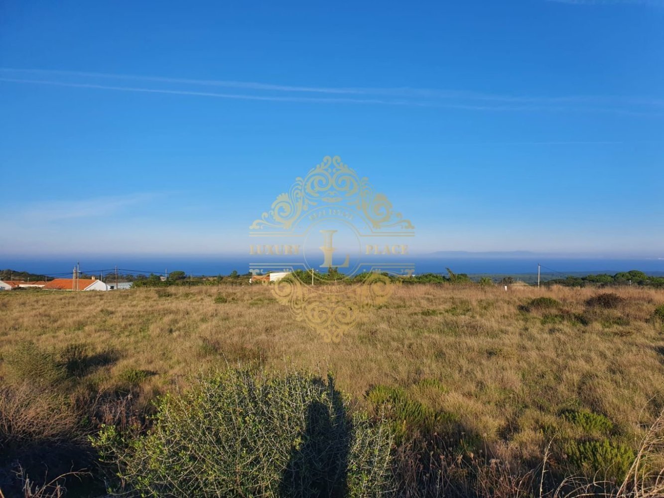  Land in Sesimbra, Portugal No. 143339