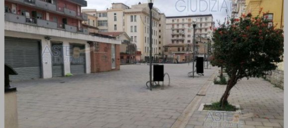  مرآب في Eboli, Italy 38متر مربع رقم 273185 31