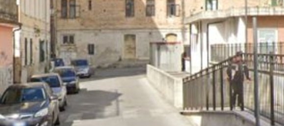  مرآب في Eboli, Italy 38متر مربع رقم 273185 3