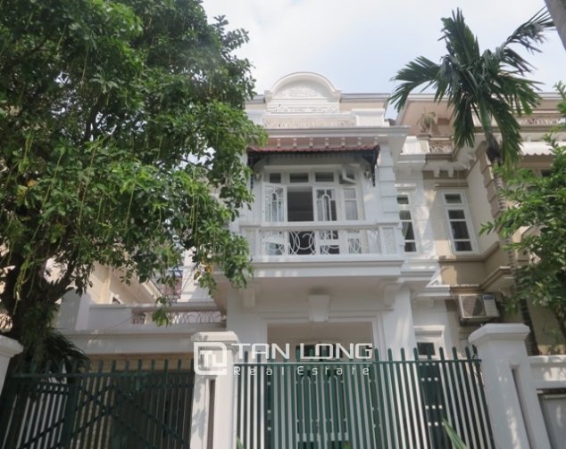 4 Schlafzimmer Villa in Tay Ho, Vietnam, Nr. 3450