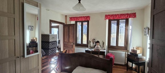 6 rooms House in Torrazzo, Italy No. 72718 39