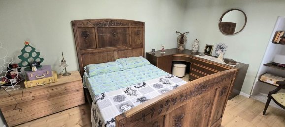 6 rooms House in Torrazzo, Italy No. 72718 14