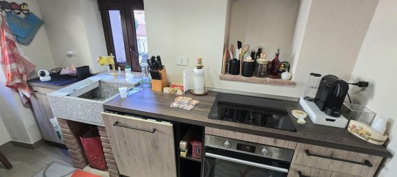 6 rooms House in Torrazzo, Italy No. 72718 7