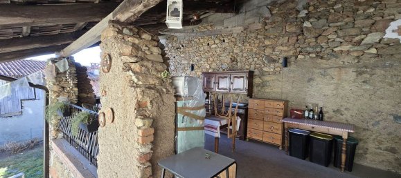 6 rooms House in Torrazzo, Italy No. 72718 24