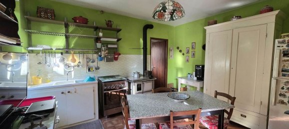 6 rooms House in Torrazzo, Italy No. 72718 32