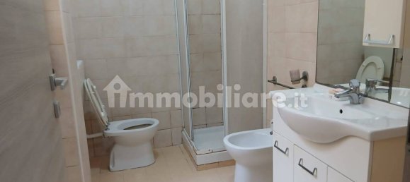 Apartamento de 1 dormitorio en Tivoli, Italy No. 324686 3