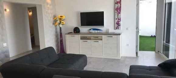 5 bedrooms Villa in Adeje, Spain No. 28031 5