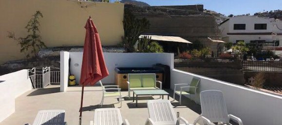 5 bedrooms Villa in Adeje, Spain No. 28031 24