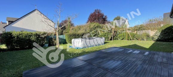 4 bedrooms House in Joue-les-Tours, France No. 72678 2