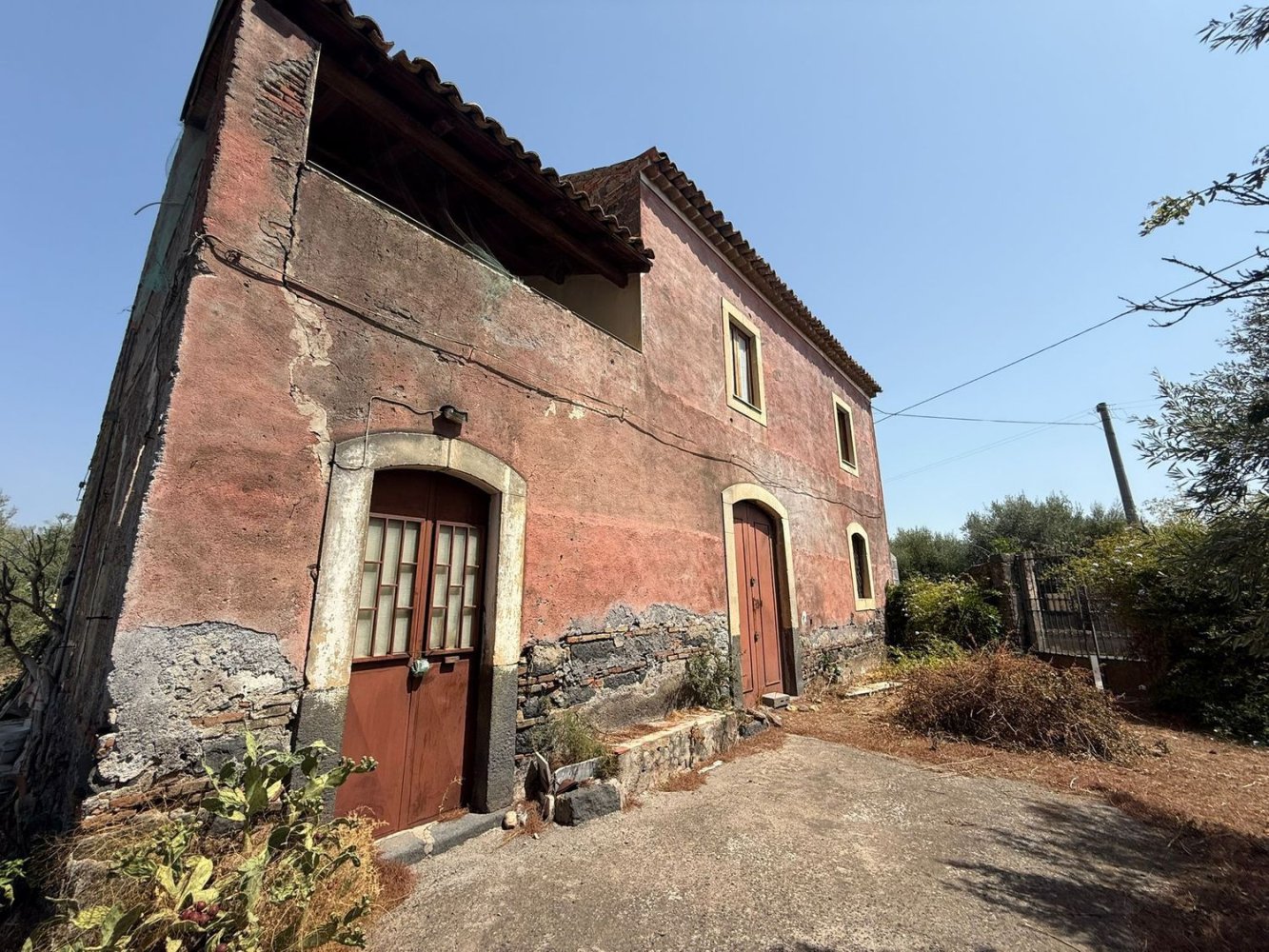 5 Schlafzimmer Haus in Motta Sant'Anastasia, Italy, Nr. 346016