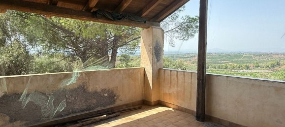 5 Schlafzimmer Haus in Motta Sant'Anastasia, Italy, Nr. 346016 31