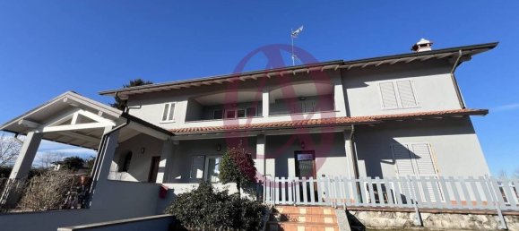 Вилла с 6 спальнями в Кастеллетто сопра Тичино, Италия № 84355 37