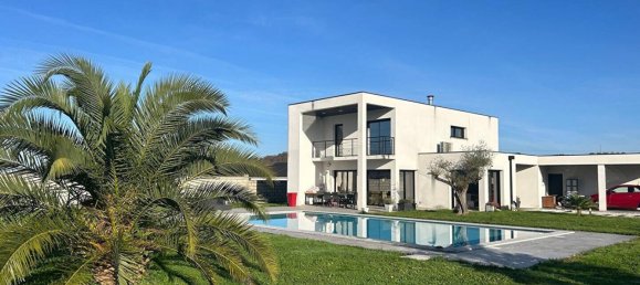 5 bedrooms House in Bordes, France No. 321269 8