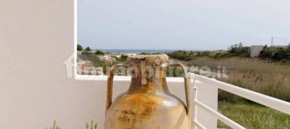 Вилла с 7 спальнями в Каровиньо, Италия № 133482 7