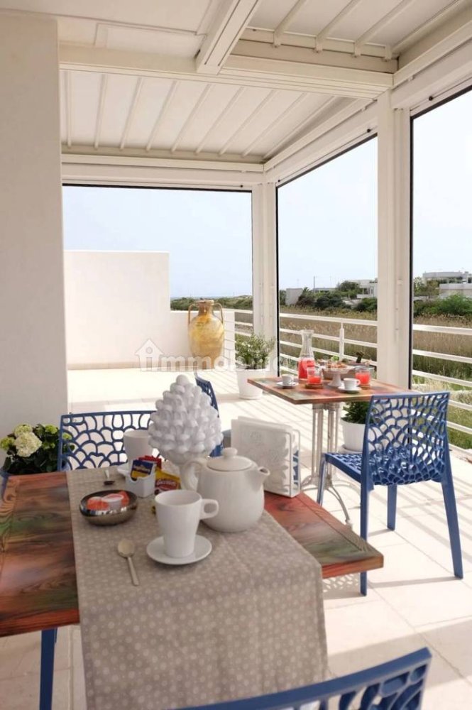 Вилла с 7 спальнями в Каровиньо, Италия № 133482