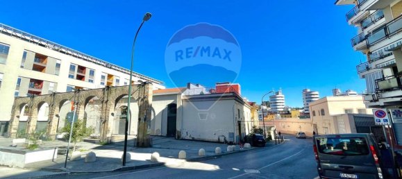 25m² Commercial property in Naples, Italy No. 266436 5