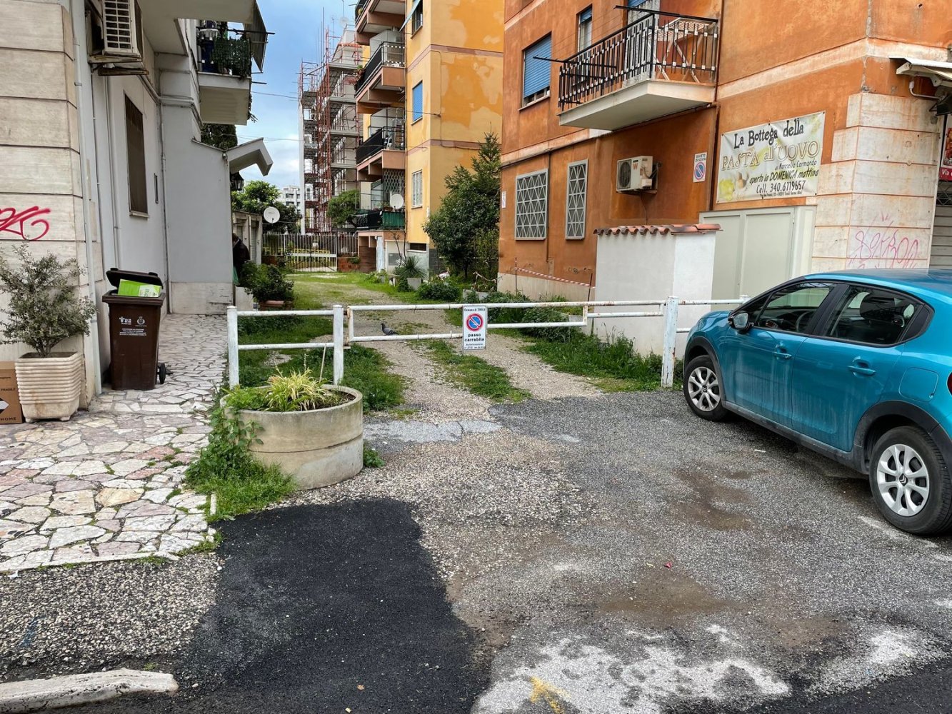 22m² Garage in Tivoli, Italy No. 257032