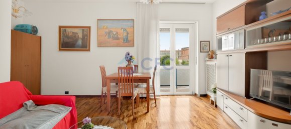 2 bedrooms Apartment in Milan, Italy No. 357767 8