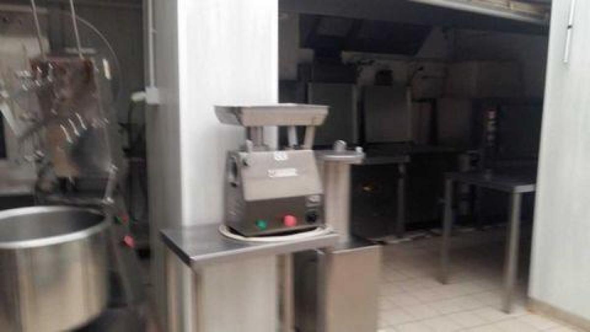 Escritório em Nevers, France 200 m² N.º 17915