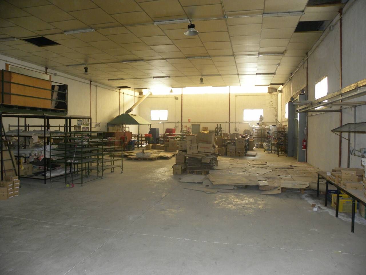 587m² Warehouse in Caravaca de la Cruz, Spain No. 273086