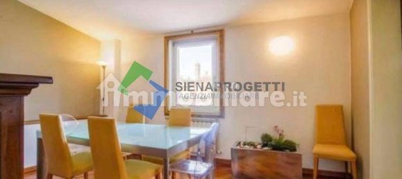 Apartamento de 3 dormitorios en Siena, Italy No. 60673 10