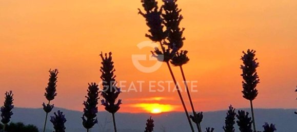 3 bedrooms House in Todi, Italy No. 268240 10