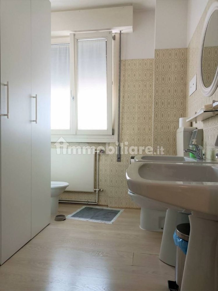 3 bedrooms Apartment in San Donà di Piave, Italy No. 225622