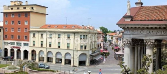 3 bedrooms Apartment in San Donà di Piave, Italy No. 225622 3