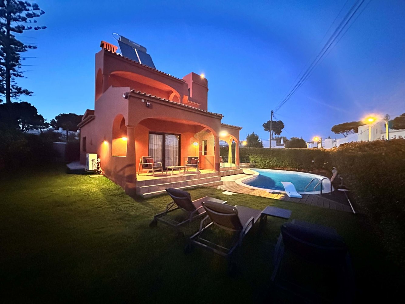 3 bedrooms Villa in Quarteira, Portugal No. 102273