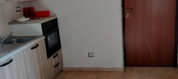 7 rooms House in Messina, Italy No. 89363 2