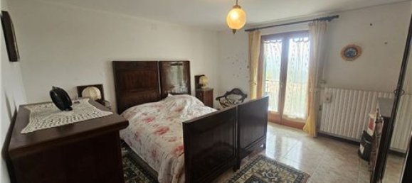 4 Schlafzimmer Haus in Morcone, Italy, Nr. 275945 33