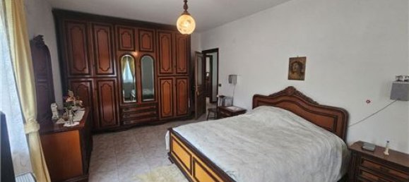 4 Schlafzimmer Haus in Morcone, Italy, Nr. 275945 32