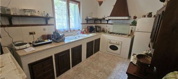 4 Schlafzimmer Haus in Morcone, Italy, Nr. 275945 24