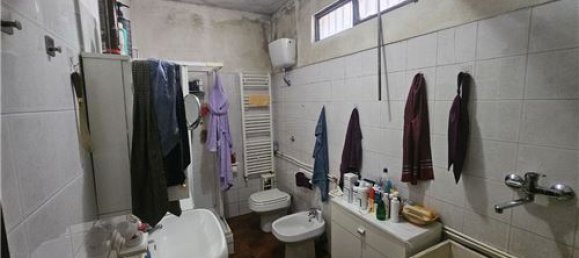 4 Schlafzimmer Haus in Morcone, Italy, Nr. 275945 15