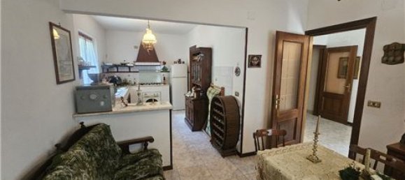 4 Schlafzimmer Haus in Morcone, Italy, Nr. 275945 22