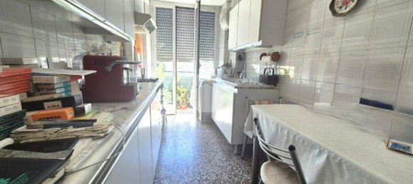 2 bedrooms Apartment in Rome, Italy No. 268757 2
